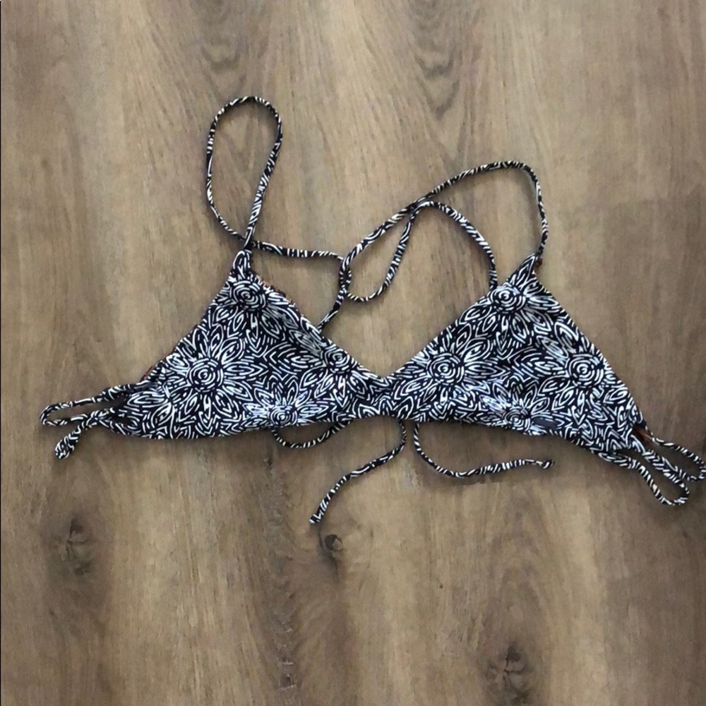 Bikini top
